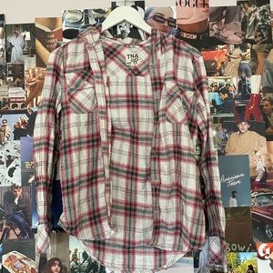 ARITZIA’S TNA ‘BOYFRIEND’ FIT FLANNEL